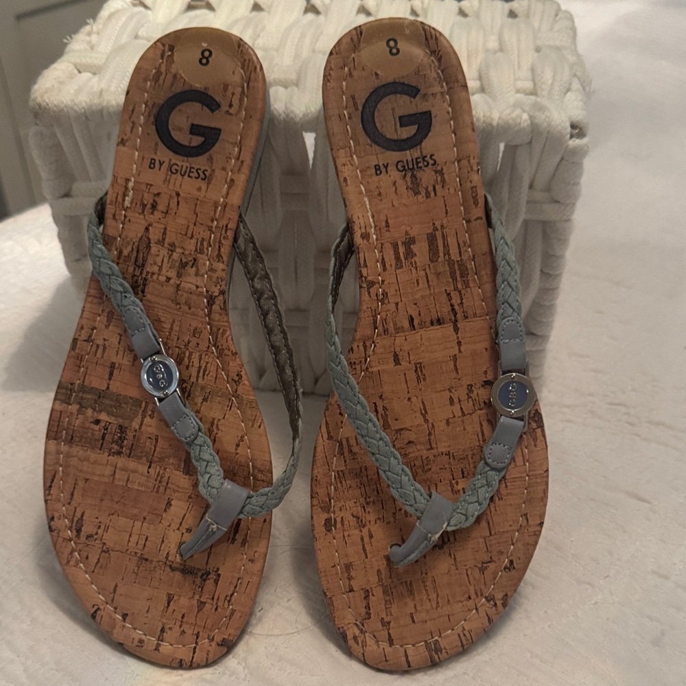 GUESS Women's Braided Cork Sandals - Gray